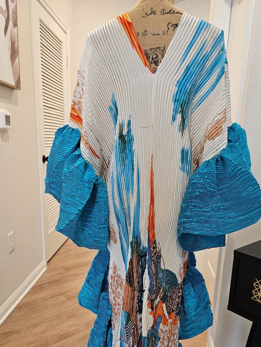 Dramatic Pleated Ruffle Art Print Kaftan/Tunic